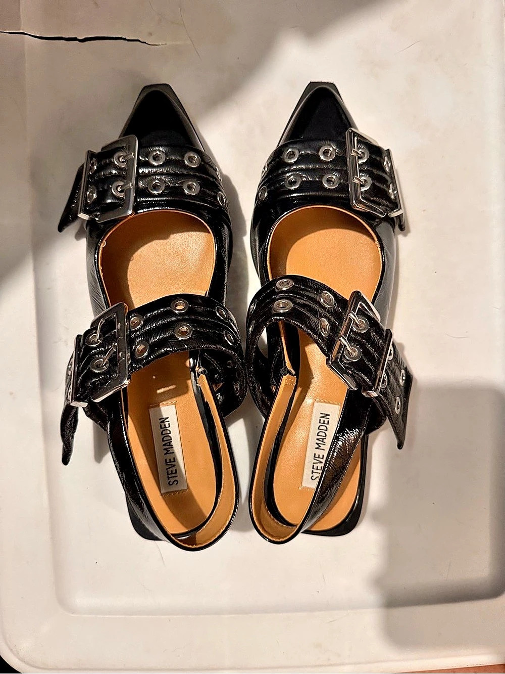 Steve Madden Pointed-Toe Buckle Flats Black US 9